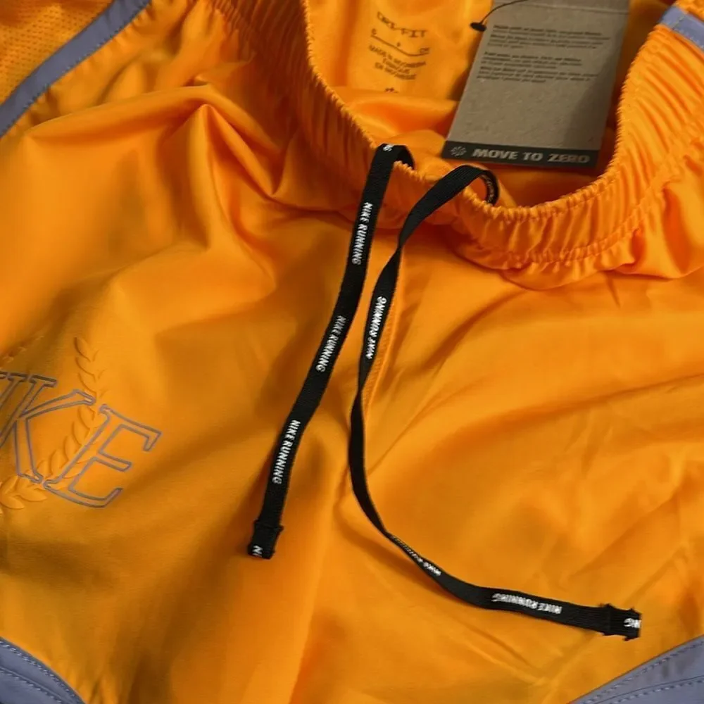 Nike Dri-FIT Tempo Athletic Shorts Small NWT Workout Running Gear Track & Field